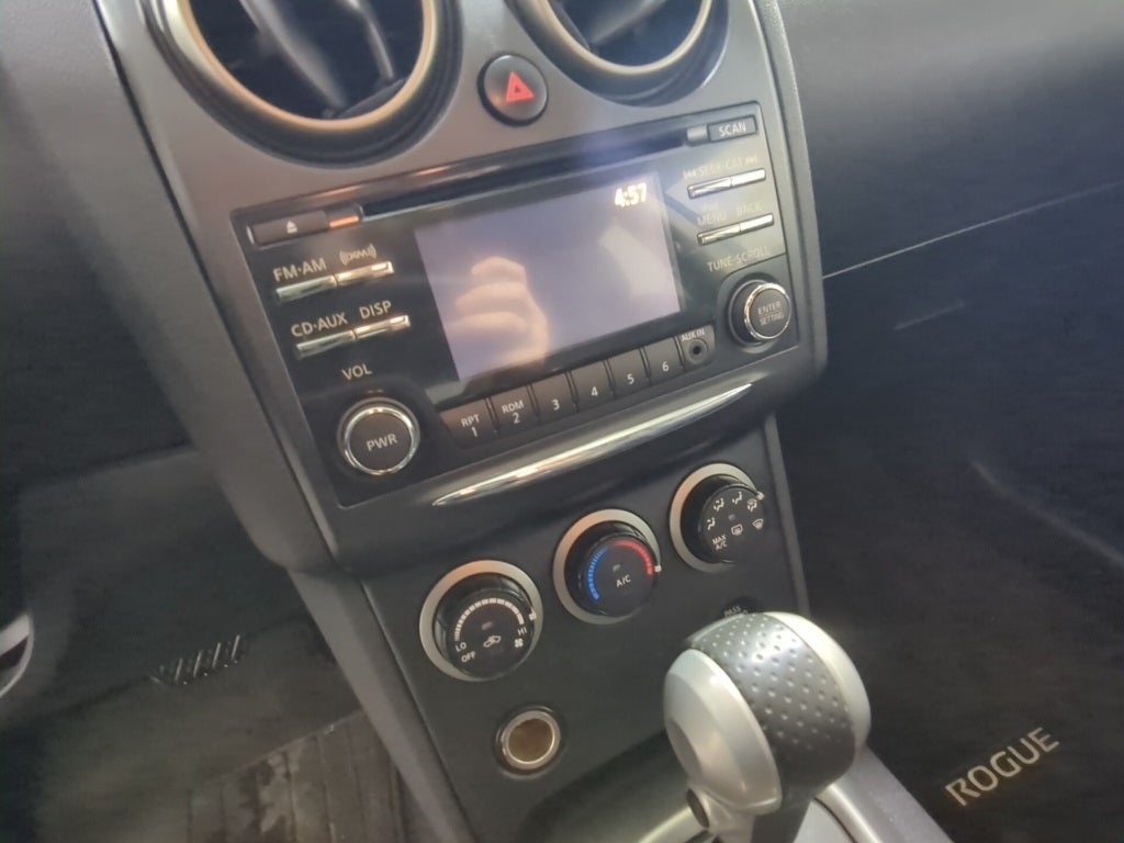 2013 Nissan Rogue SV