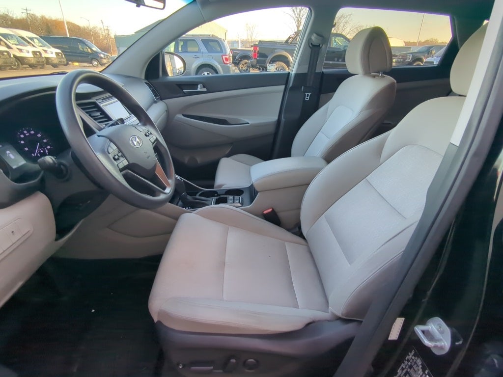 2016 Hyundai Tucson SE