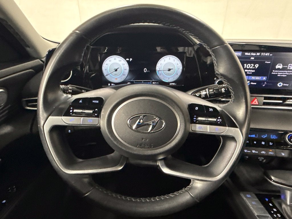 2022 Hyundai Elantra SEL