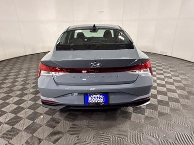 2022 Hyundai Elantra SEL