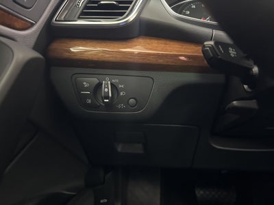 2023 Audi Q5 40 Premium quattro