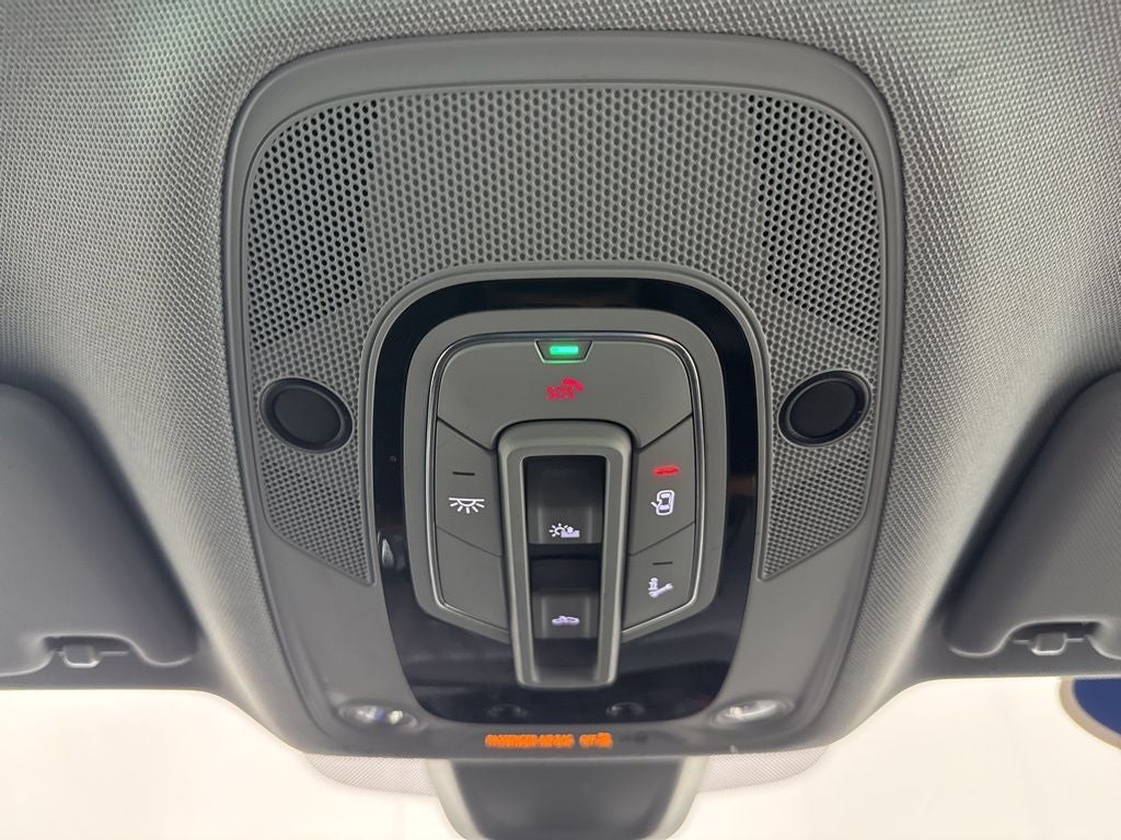 2023 Audi Q5 40 Premium quattro