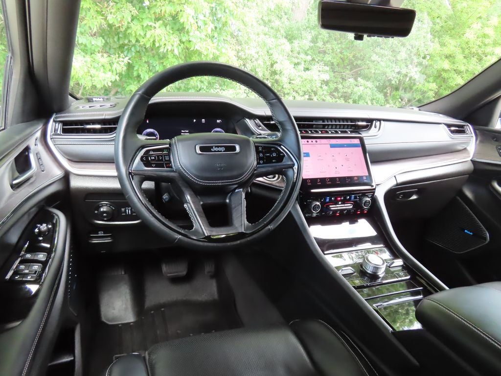 2023 Jeep Grand Cherokee Overland
