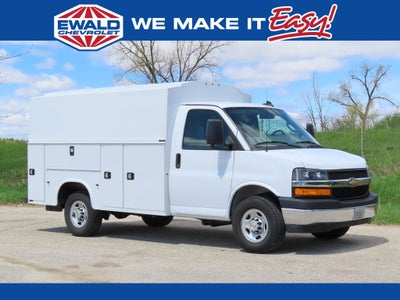 2025 Chevrolet Express 3500 Work Van Cutaway