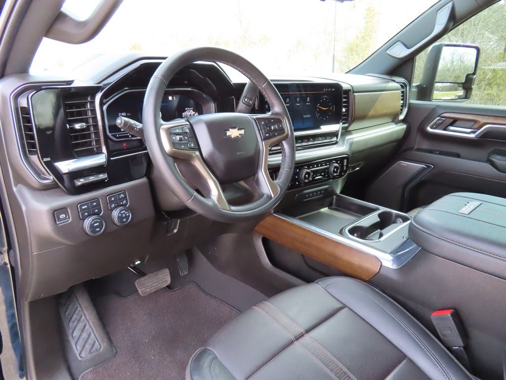 2024 Chevrolet Silverado 3500HD High Country