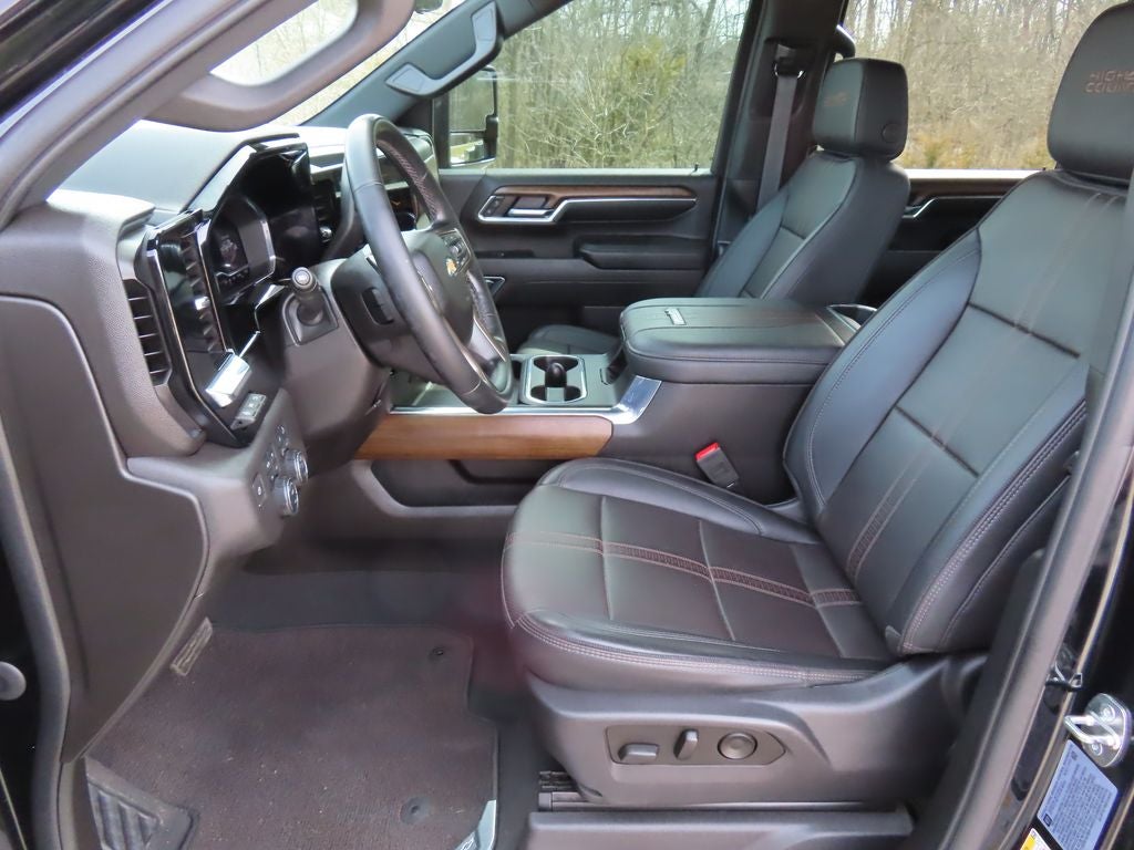 2024 Chevrolet Silverado 3500HD High Country