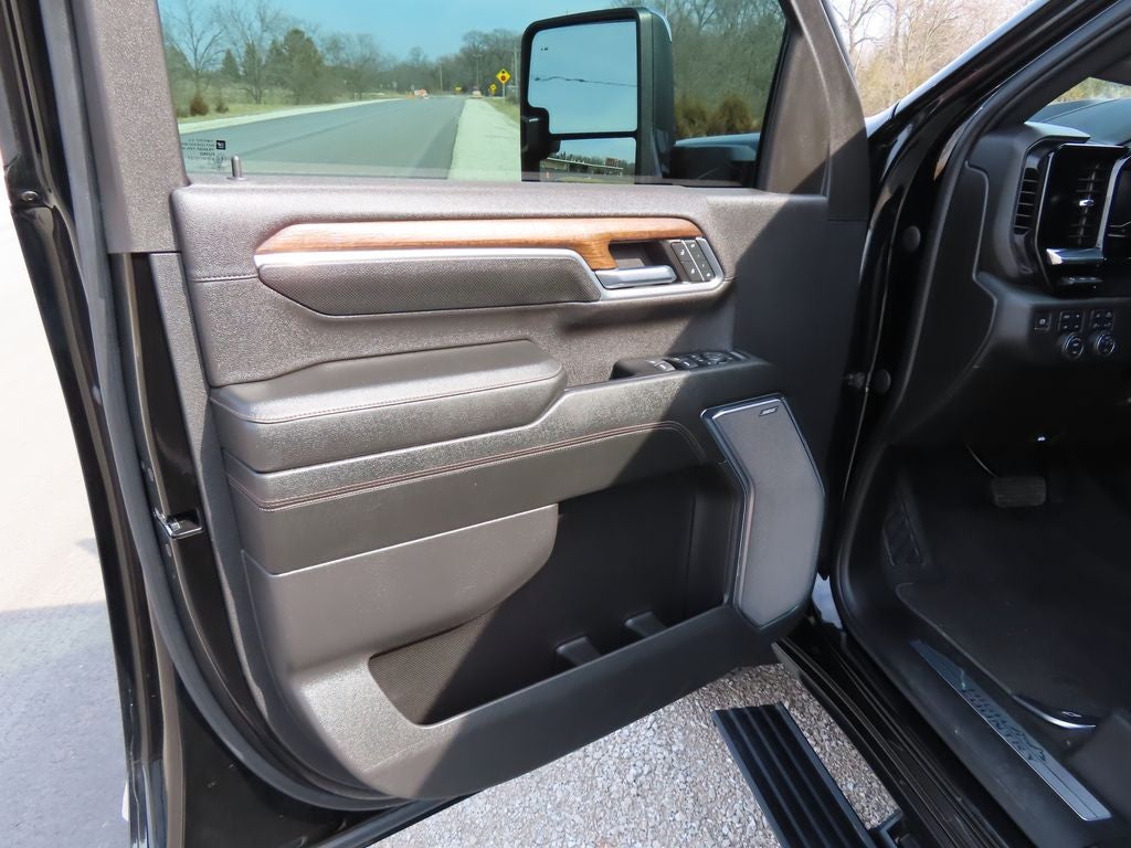 2024 Chevrolet Silverado 3500HD High Country