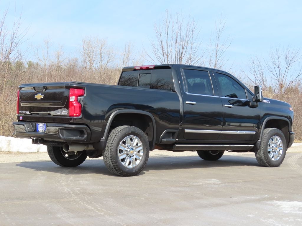 2024 Chevrolet Silverado 3500HD High Country