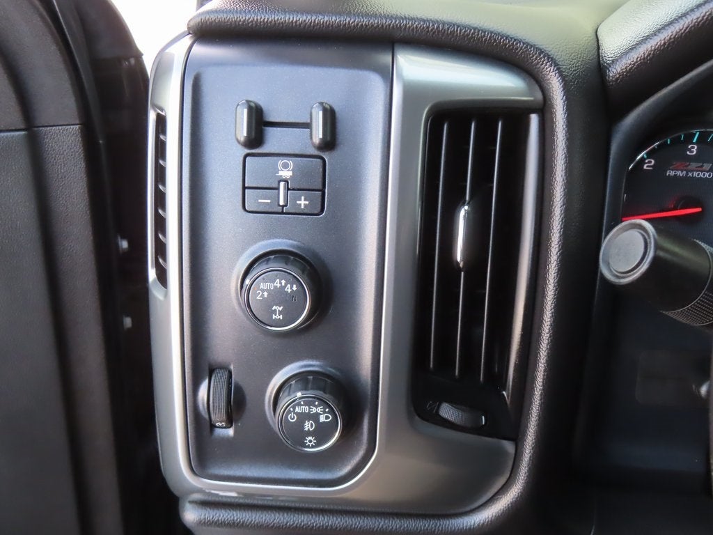 2017 Chevrolet Silverado 1500 LT LT2