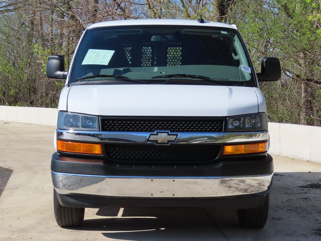 2024 Chevrolet Express 2500 Work Van Cargo