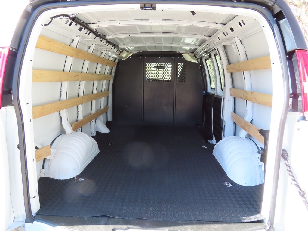 2024 Chevrolet Express 2500 Work Van Cargo
