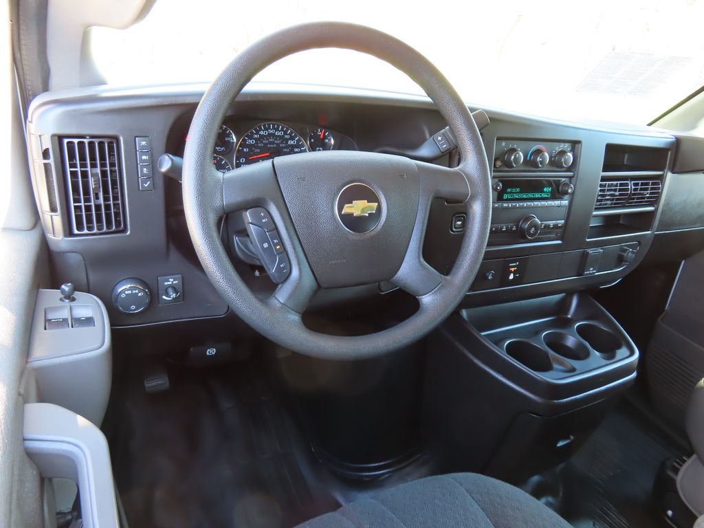 2024 Chevrolet Express 2500 Work Van Cargo