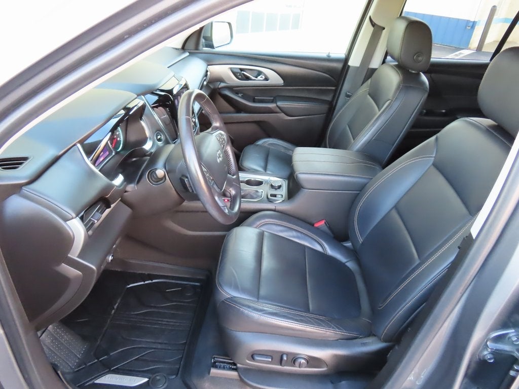 2021 Chevrolet Traverse RS