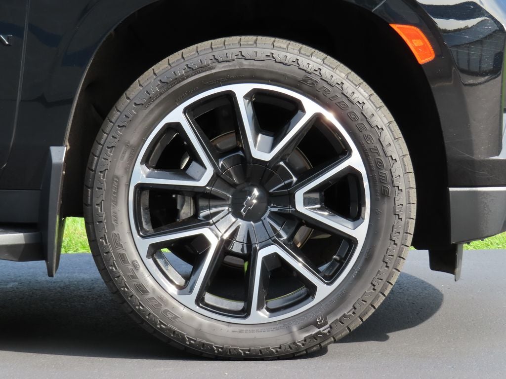2022 Chevrolet Suburban RST