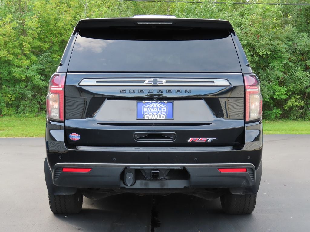 2022 Chevrolet Suburban RST