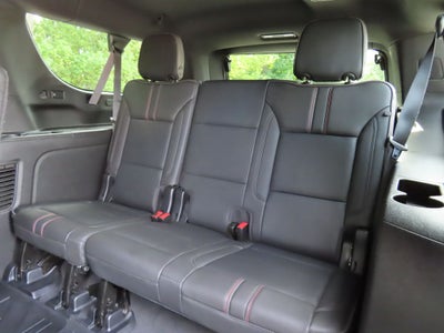 2022 Chevrolet Suburban RST