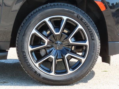 2024 Chevrolet Suburban RST