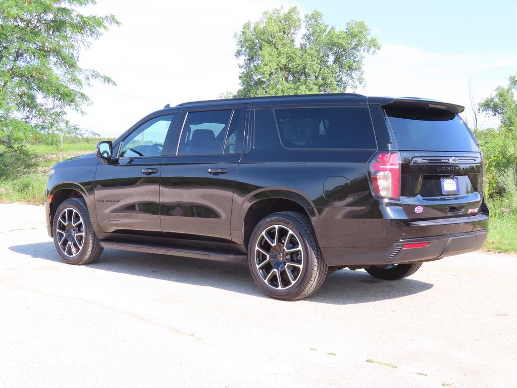 2024 Chevrolet Suburban RST