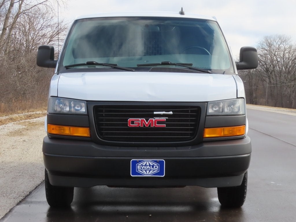 2023 GMC Savana 2500 Work Van