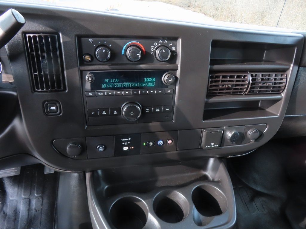 2023 GMC Savana 2500 Work Van