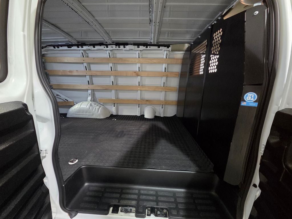 2024 GMC Savana 2500 Work Van