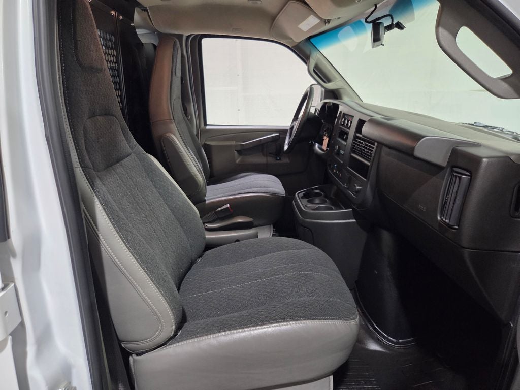 2024 GMC Savana 2500 Work Van
