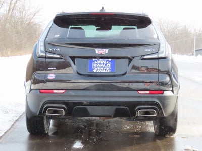 2023 Cadillac XT4 Sport
