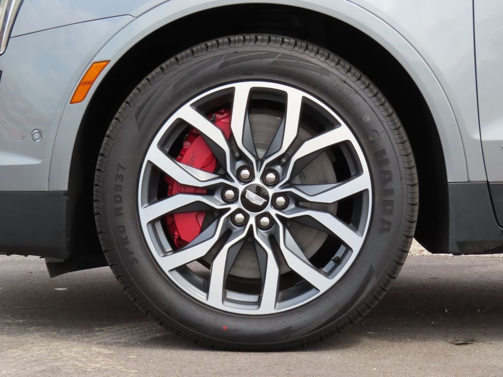2024 Cadillac XT5 Sport