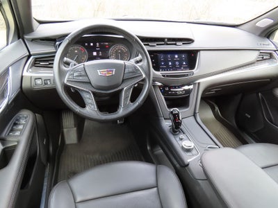 2024 Cadillac XT5 Sport