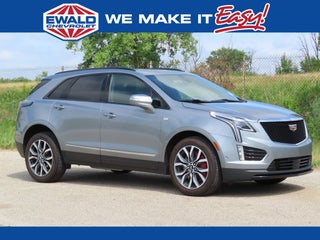 2024 Cadillac XT5 Sport