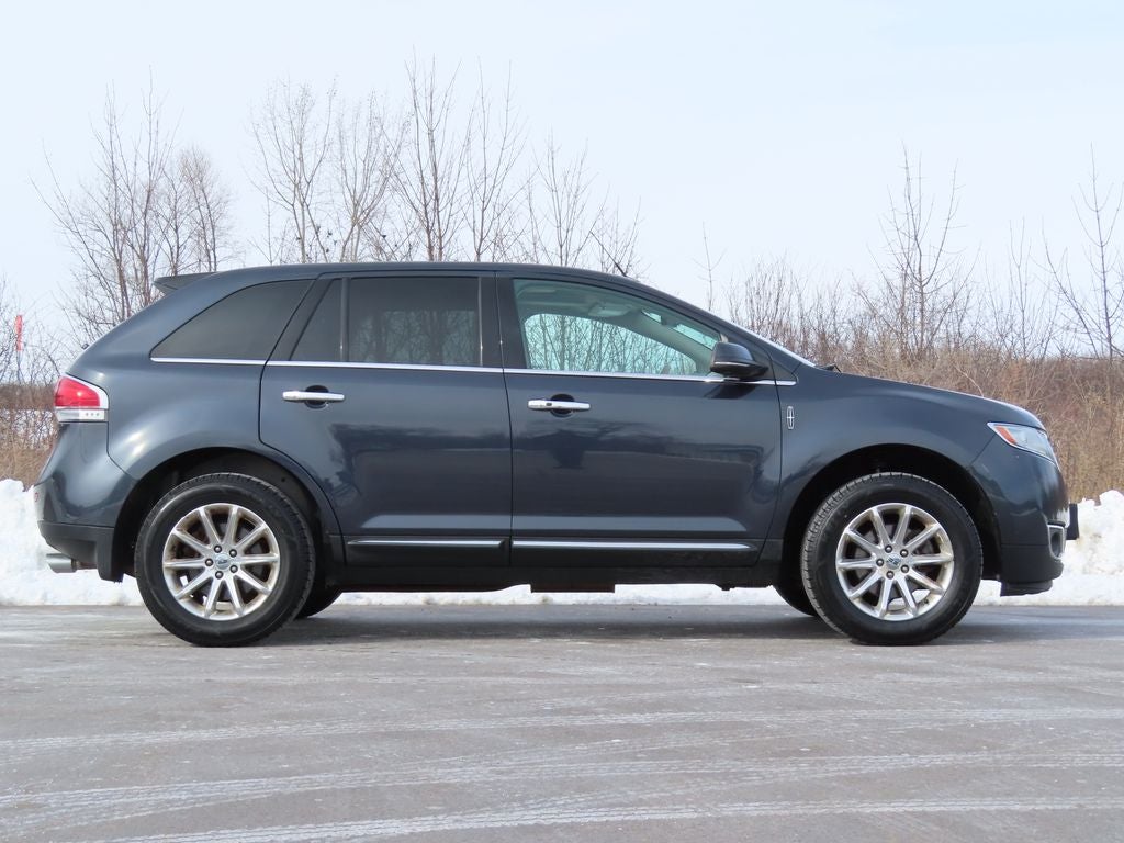 2014 Lincoln MKX Base