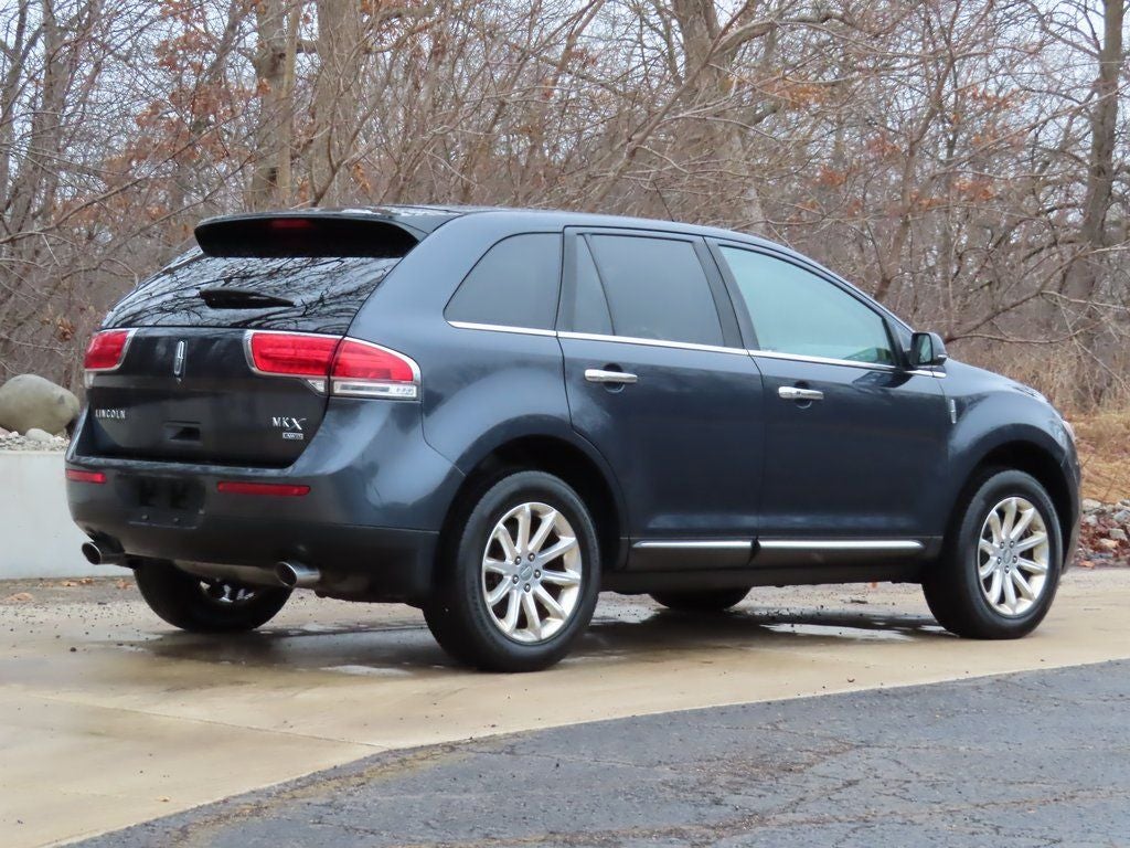 2014 Lincoln MKX Base