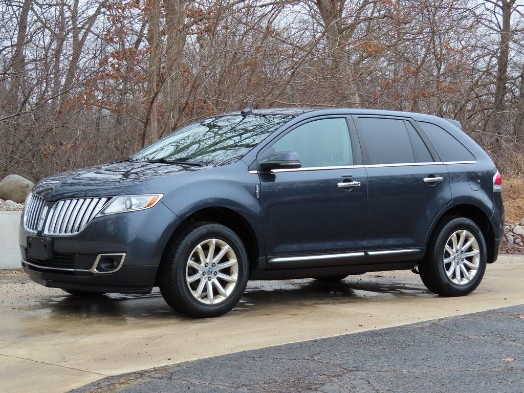 2014 Lincoln MKX Base