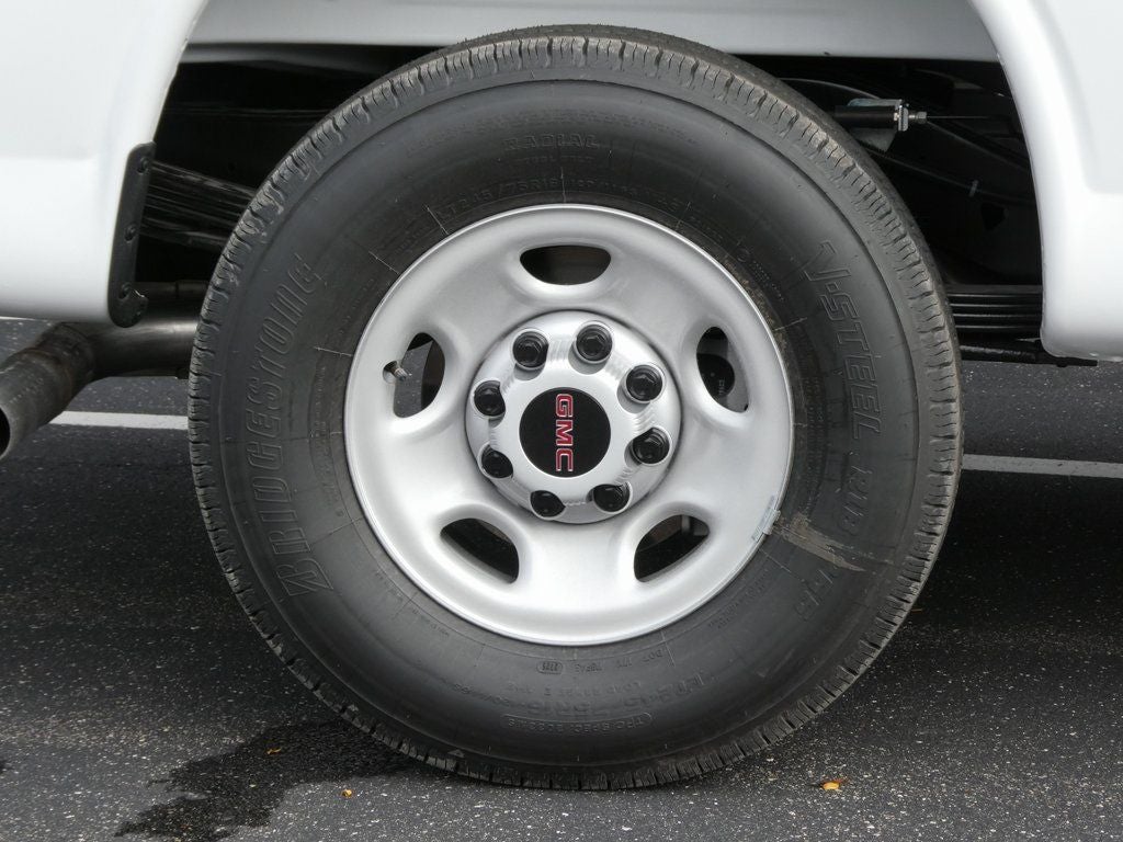2025 GMC Savana 3500 Work Van