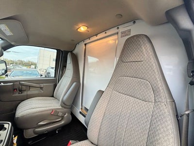 2025 GMC Savana 3500 Work Van