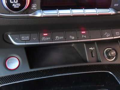2022 Audi SQ5 Prestige quattro