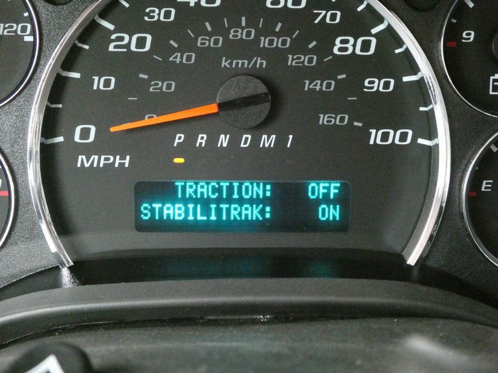 2025 GMC Savana Cutaway 3500 1WT