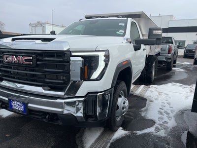 2026 GMC Sierra 3500 HD Chassis Cab Pro
