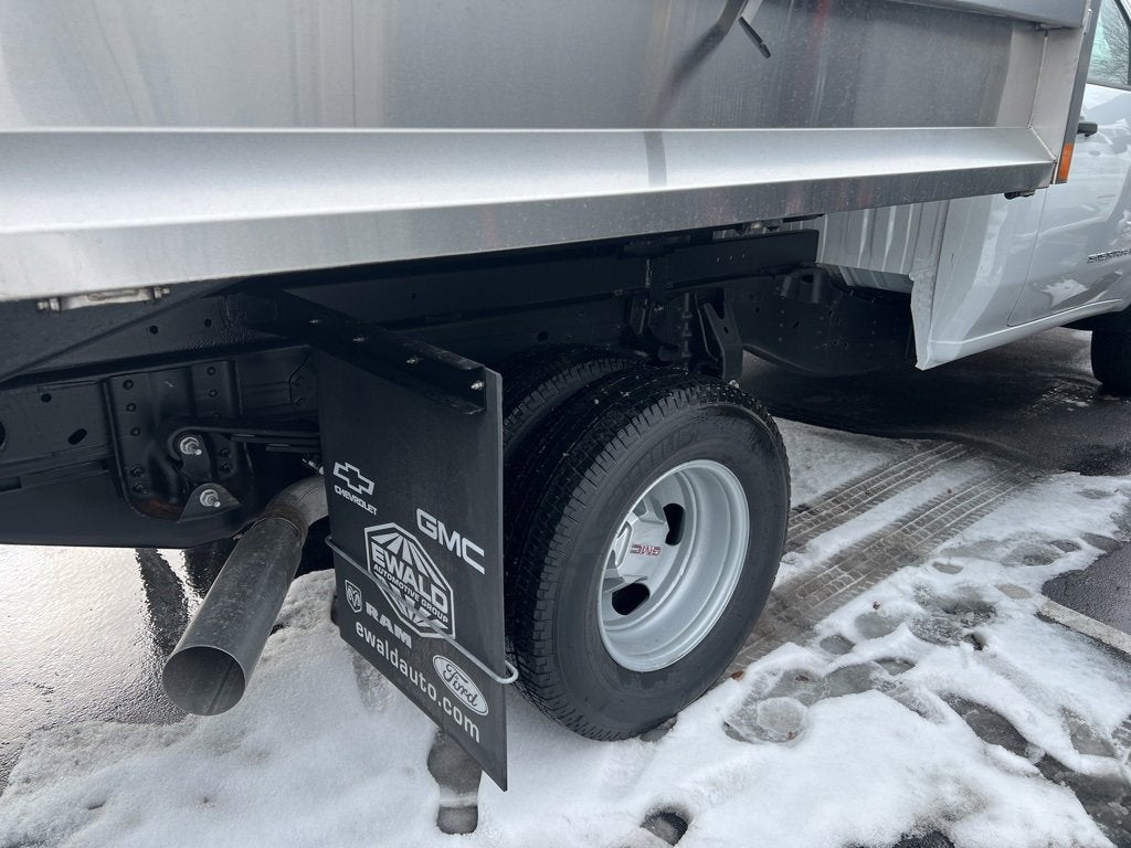 2026 GMC Sierra 3500 HD Chassis Cab Pro