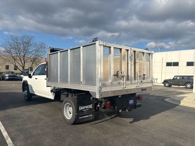2026 GMC Sierra 3500 HD Chassis Cab Pro