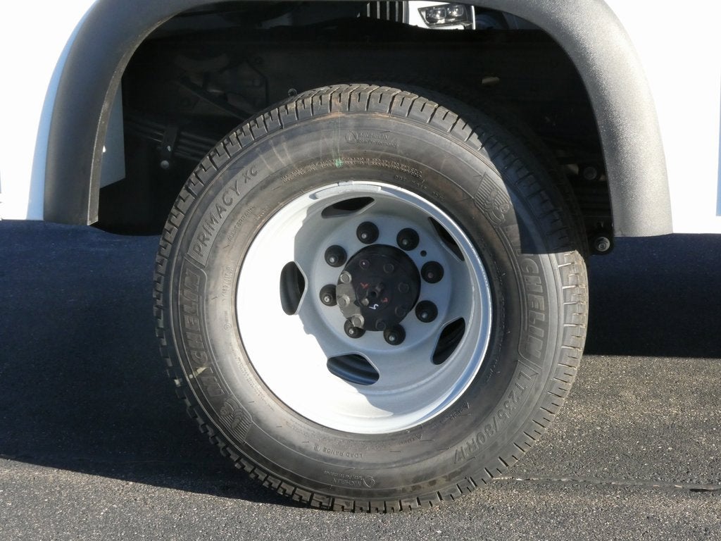 2025 GMC Sierra 3500 HD Chassis Cab Pro