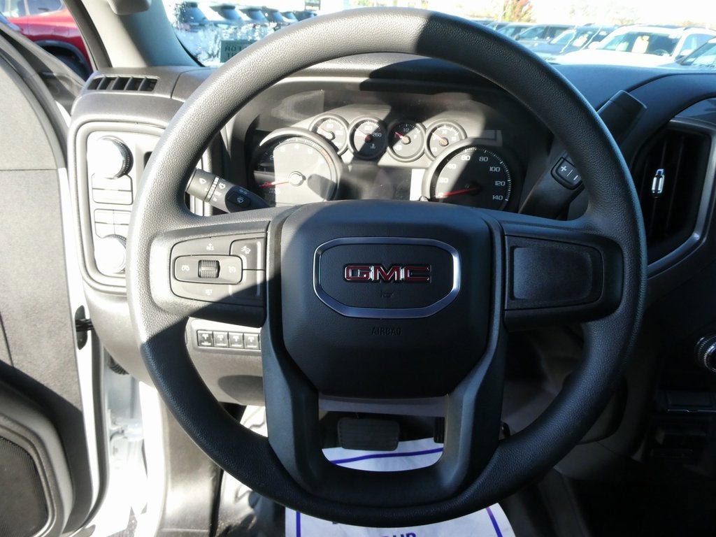 2025 GMC Sierra 3500 HD Chassis Cab Pro