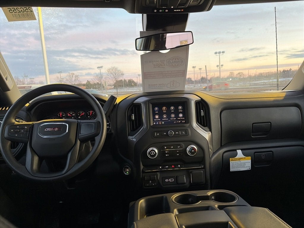 2025 GMC Sierra 2500 HD Pro