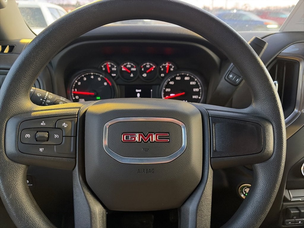 2025 GMC Sierra 2500 HD Pro