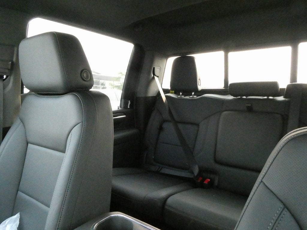 2025 GMC Sierra 2500 HD SLT