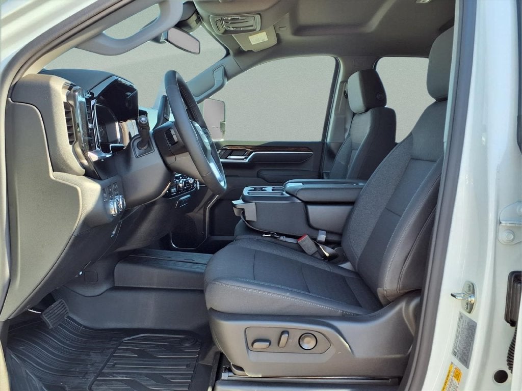 2026 GMC Sierra 3500 HD SLE