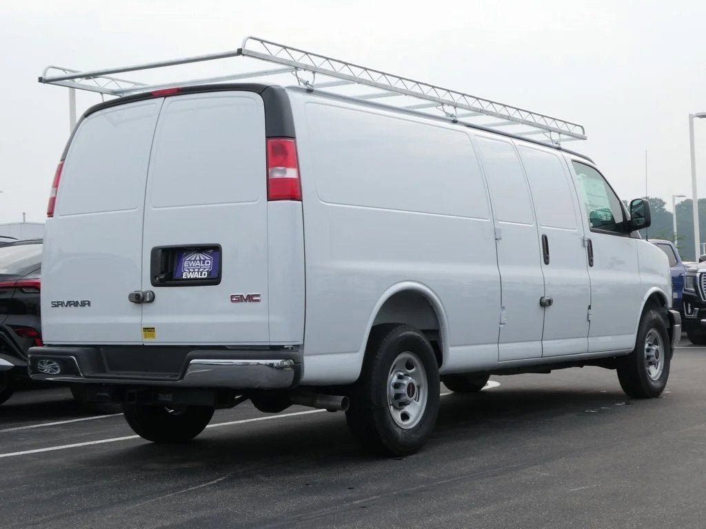 2025 GMC Savana Cargo 2500 Work Van