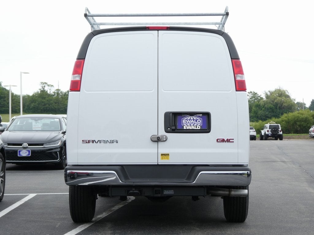 2025 GMC Savana Cargo 3500 Work Van