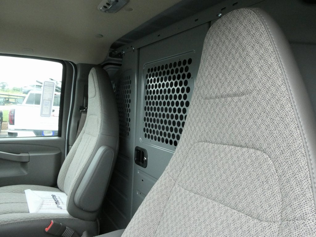 2025 GMC Savana Cargo 3500 Work Van
