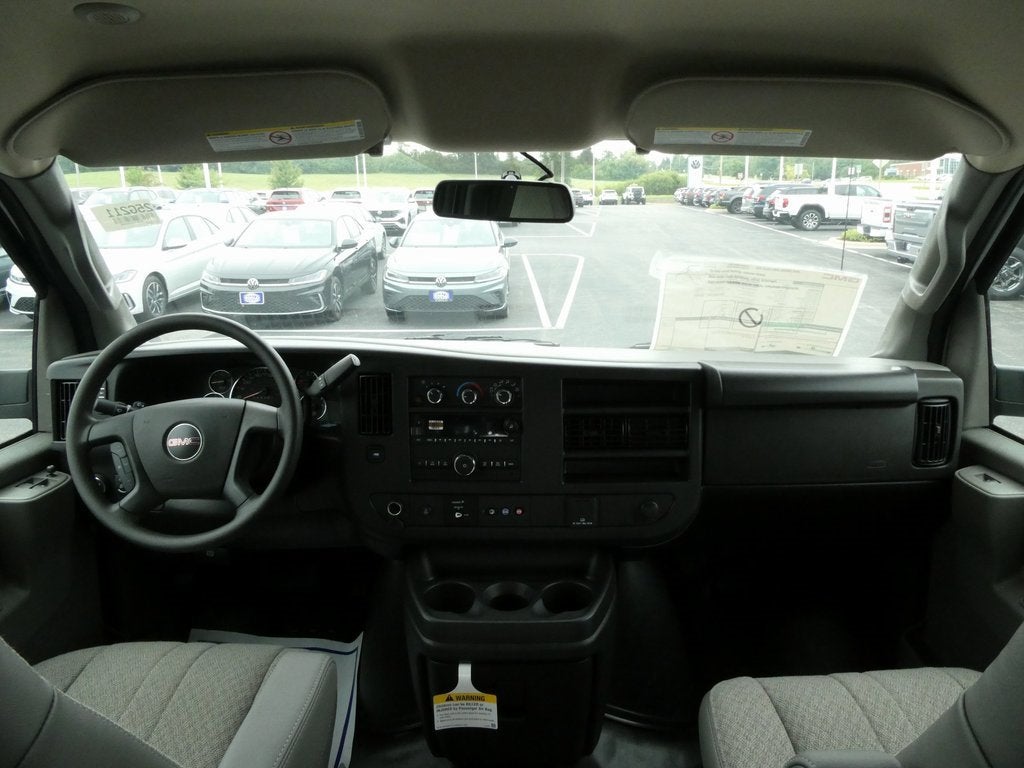 2025 GMC Savana Cargo 3500 Work Van